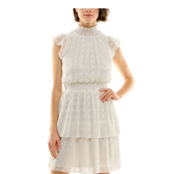 BCX Juniors' Swiss-Dot Dress,New off white Short sleeves Smocked neckline Large - Picture 5 of 12